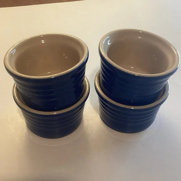 Le Creuset Blue and Cream ramekins, custard cups - Picture 5 of 15